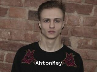 AhtonMey Webcamsex Amateur