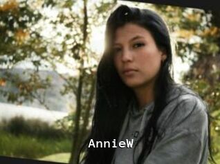 AnnieW