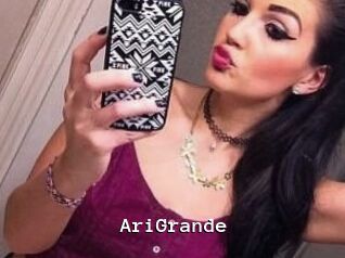 AriGrande