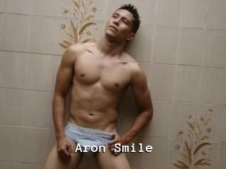 Aron_Smile
