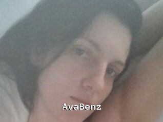 Ava_Benz
