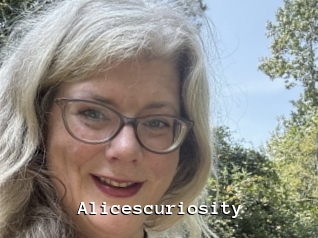 Alicescuriosity