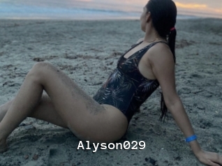 Alyson029