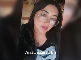 Aniiesmiith