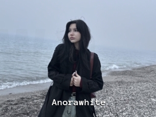 Anorawhite