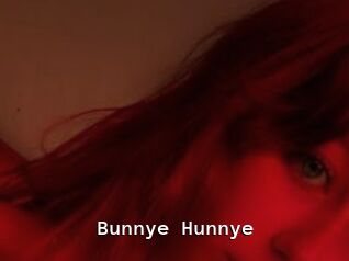 Bunnye_Hunnye