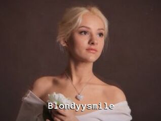 Blondyysmile