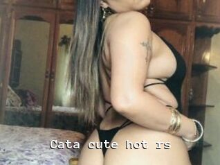 Cata_cute_hot_rs