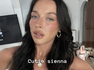 Cutie_sienna