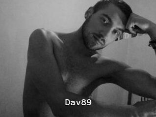Dav89