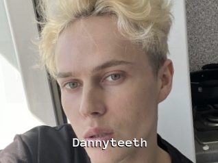 Dannyteeth