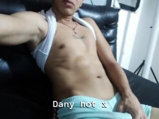 Dany_hot_x