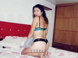 Ellia_