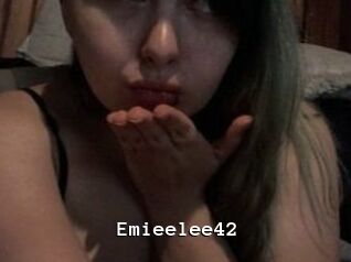 Emieelee42