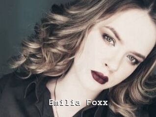 Emilia_Foxx