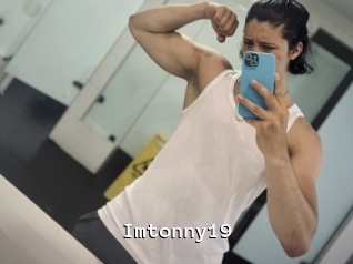 imtonny19 Webcamsex Amateur