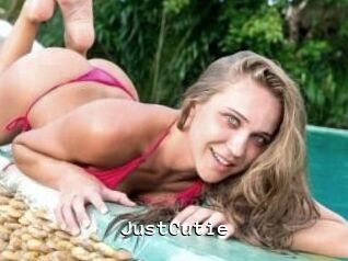 JustCutie_ Webcamsex Amateur