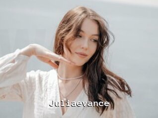 Juliaevance