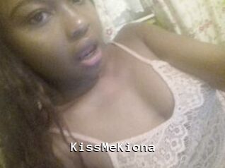 KissMeKiona