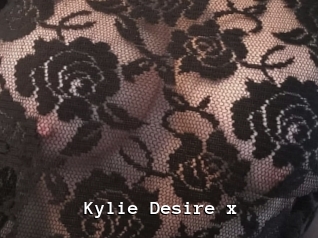 Kylie_Desire_x