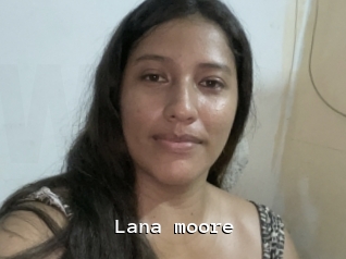 Lana_moore