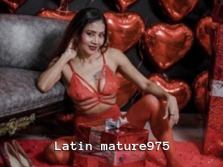 Latin_mature975