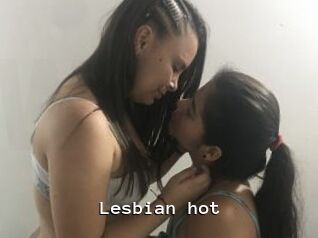Lesbian_hot