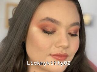 Lickmykitty02