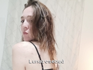 Lunarosebud