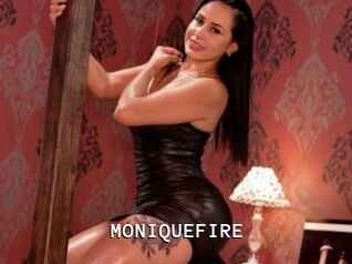 MONIQUEFIRE Webcamsex Amateur