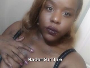 MadamGirlie Webcamsex Amateur