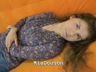 MiaDouson