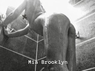 Mia_Brooklyn