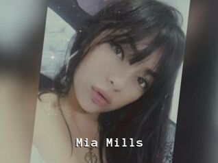 Mia_Mills