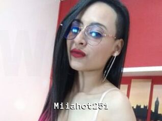 Miiahot251