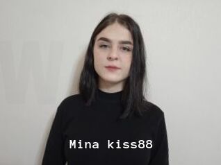 Mina_kiss88