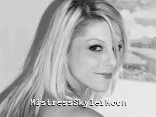 MistressSkylerMoon