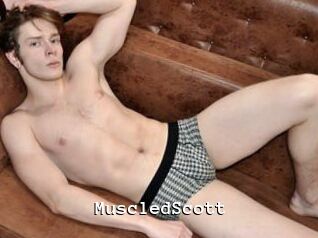 MuscledScott Webcamsex Amateur