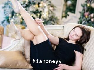 Miahoneyy
