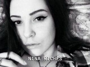 NINA_RICHES Webcamsex Amateur