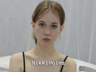 NikkiHolmz