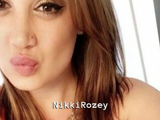 Nikki_Rozey