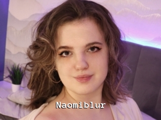 Naomiblur