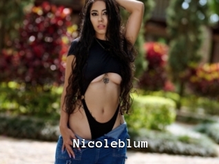 nicoleblum Webcamsex Amateur