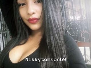 nikkytomson69 Webcamsex Amateur