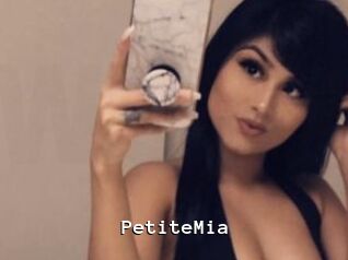 PetiteMia
