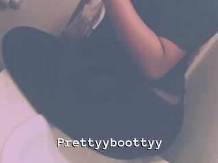 prettyyboottyy Webcamsex Amateur