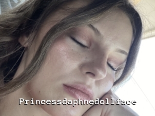 Princessdaphnedollface
