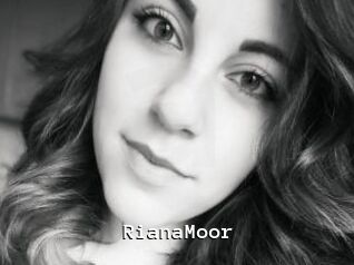 RianaMoor