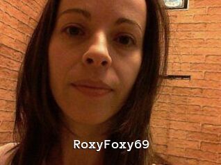 RoxyFoxy_69